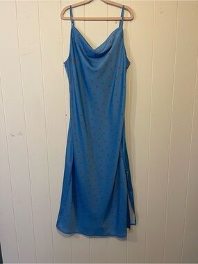 UOF strawberry dress size small